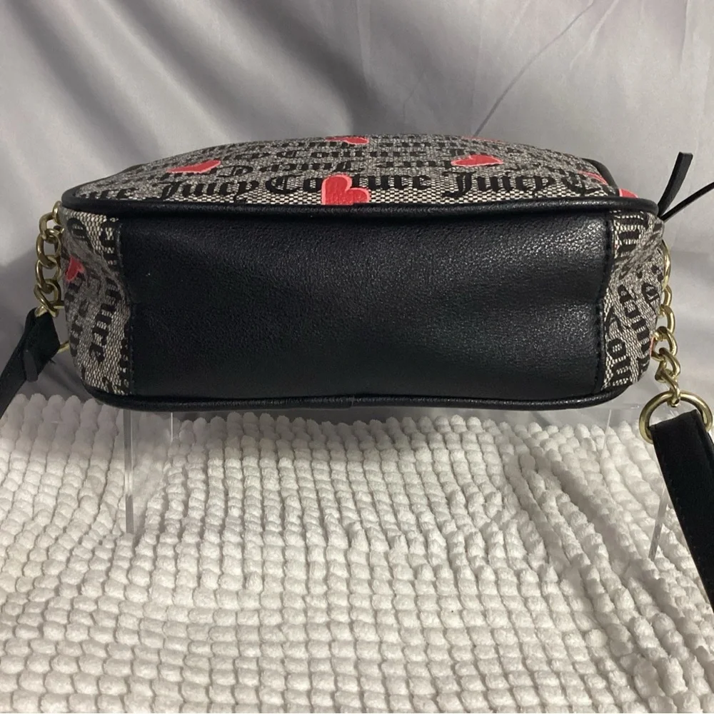 Juicy Couture Red Hearts Black & Gray Logo Camera Shoulder Crossbody Bag